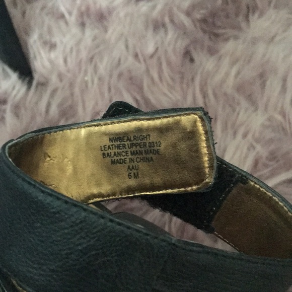 Nine West leather wedges flawless condition - Picture 2 of 4